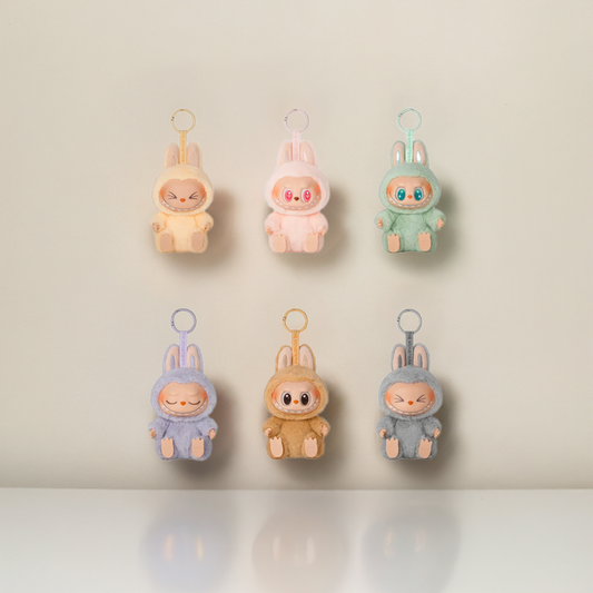Labubu Have a Seat Keychain (BLINDBOX)